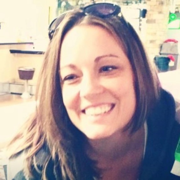 Meet your Posher, Robin - Picture 1 of 1